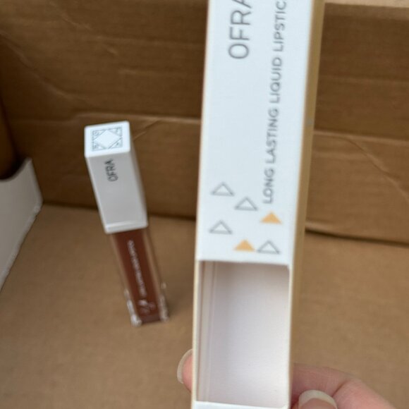 OFRA LONG LASTING LIQUID LIPSTICK in VERONA - Picture 2 of 16